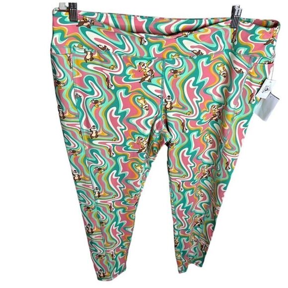 Disney CHIP AND DALE LEGGINGS Plus Size 1X NWT - Picture 2 of 7